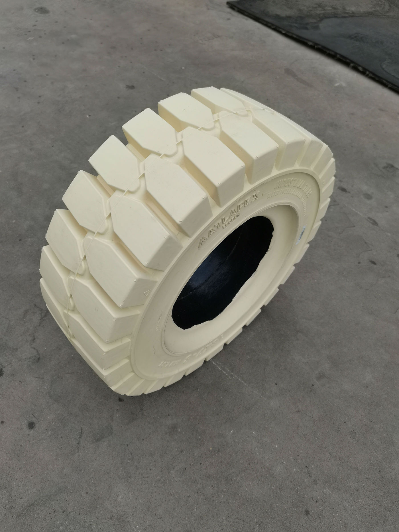 a1ff7378-366c-402e-b000-458c91ee5e60