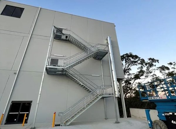 Sustainable Living: How Garbage Chutes Revolutionize Waste Management in High-Rise Buildings