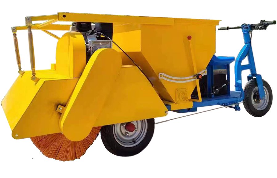 Ride-on grass combing and sand filling machine