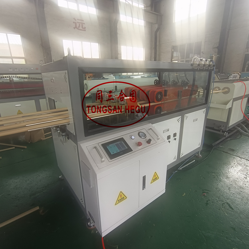 4 PVC pipe machine08 4 PVC pipe machine08