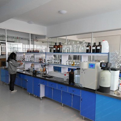 Laboratorio de materiales y compuestos