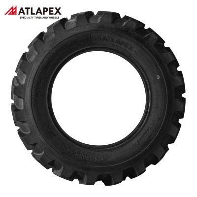 ¡Libera un rendimiento imparable con los neumáticos para retroexcavadoras AT-BKR1B R-4 de ATLAPEX en medidas 16.9-24, 16.9-28, 19.5L-24 y 18.4-26! ¡Tu socio ideal para los trabajos más duros! (2)