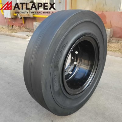 Neumático macizo ATLAPEX AP-SM: Solución premium para equipos terrestres de aviación. (3)