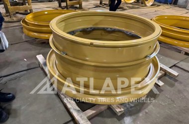 Llanta de acero ATLAPEX Cat 777: Duradera, segura y diseñada para la excelencia minera.