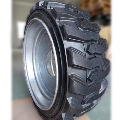 Neumático ATLAPEX AP-201 relleno de espuma: Perfectamente adaptado para plataformas elevadoras, minicargadoras y manipuladores telescópicos. (3)