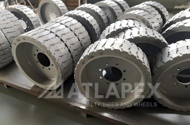ATLAPEX SC-LUG4: Su mejor opción para ruedas de repuesto para plataformas elevadoras de tijera.