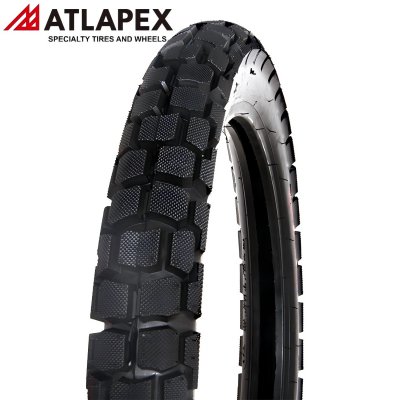 ATLAPEX SY-M025: Neumático para motocicleta urbana con diseño de banda de rodadura innovador.