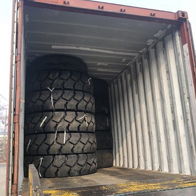 PORT Tires Loading 
