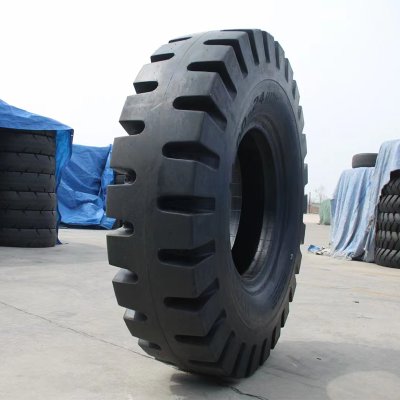 ATLAPEX Port Tire 12.00-24 and 14.00-24 for Empty Container Handler with Excellent Performance (1)