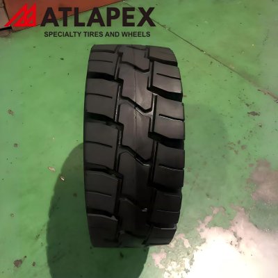 ATLAPEX Premium Solid Tire DUMAX Pattern – The Ultimate Choice for Forklift Performance (2)