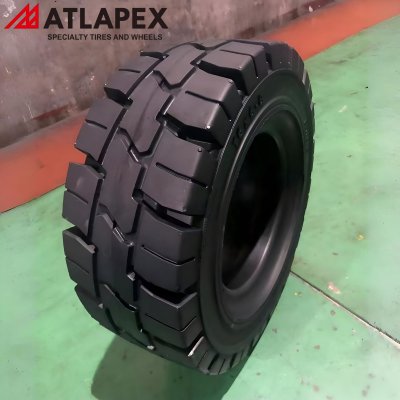 ATLAPEX Premium Solid Tire DUMAX Pattern – The Ultimate Choice for Forklift Performance (3)