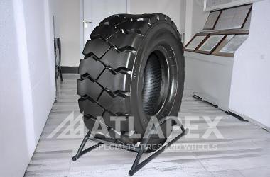 ATLAPEX Pneumatic Tire 355/65-15: High-Performance Solution for SPMT Heavy-Duty Applications
