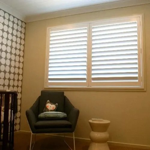 Durable design PVC plastic blade plantation shutters interior