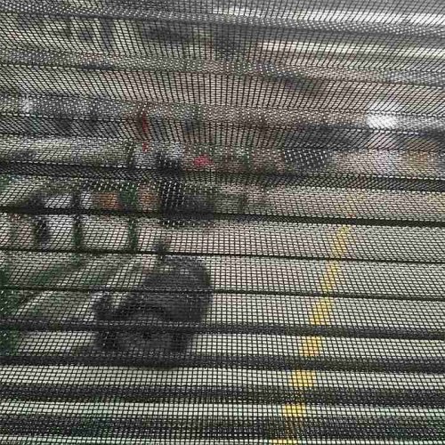 Pleated Mesh for Windows