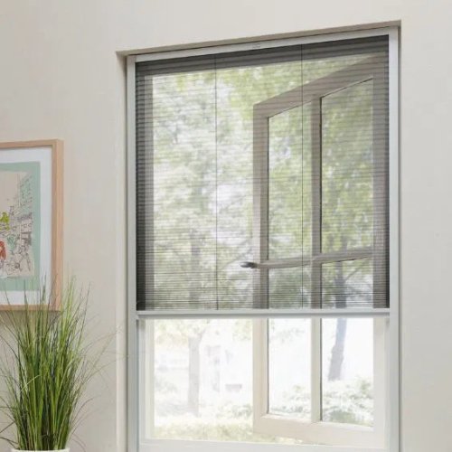 Retractable Pleated Insect Screens