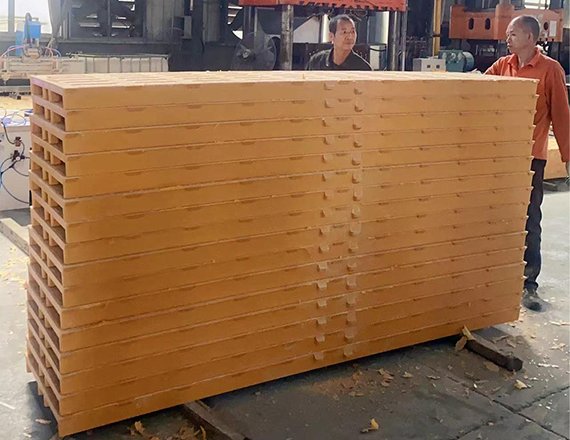 Pig Farm SMC Plastic Slatted Floor