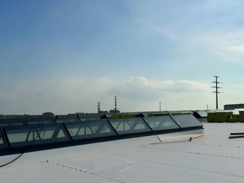 TPO roofing manufacturers