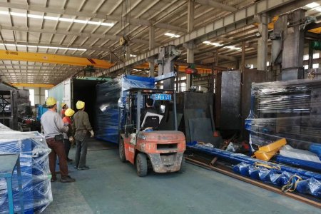 Hook shot blasting machine sent to Indonesia