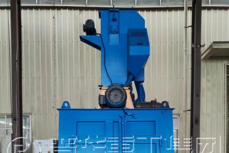 Purpose and characteristics of crawler shot blasting machine