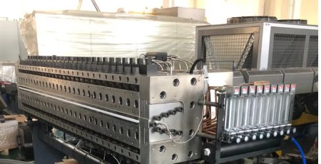 PP Corrugated Hollow Grid Sheet Extruder Machine