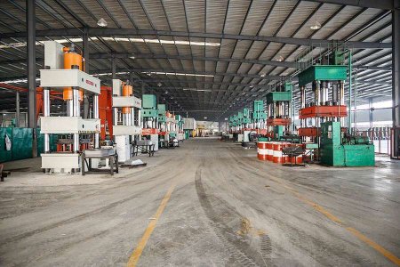 Wheel Barrow Factory 09