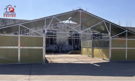 What is the Correct Portable Horse Stall?