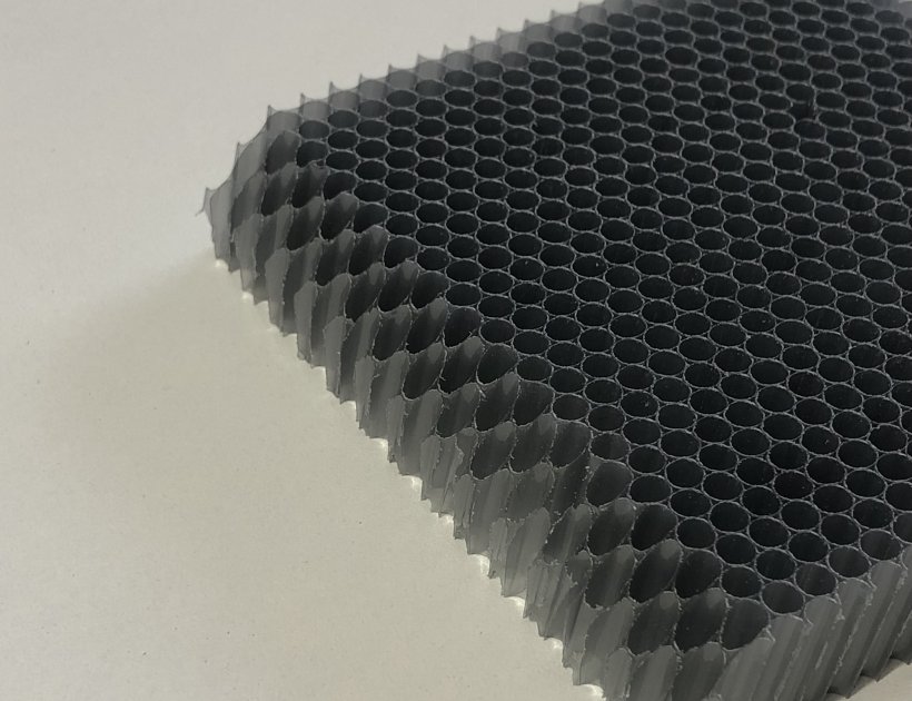 Polycarbonate Honeycomb Core for Laboratory Wind Tunnel-632