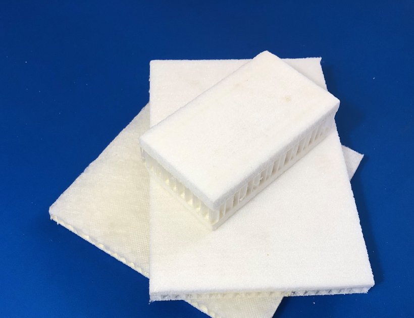 Lightweight plastic Honeycomb panel for outdoor roof tent-671