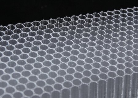 Round-cell PC Honeycomb Core: Application Practices for Enhancing Cold Chain Efficiency