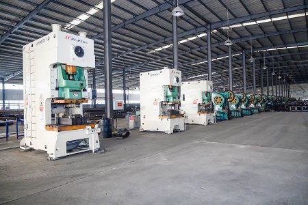 泰发手推车厂 09